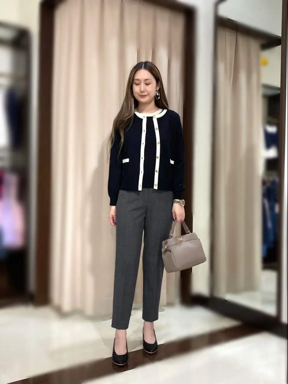 ANY SIS STAFF コーディネート画像