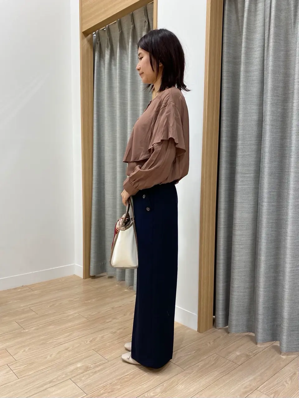 ANY SIS 斉藤 コーディネート画像