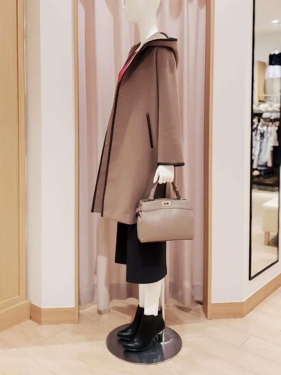 ANY SIS 岩田 コーディネート画像