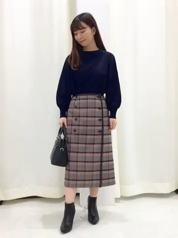 ANY SIS スタッフ コーディネート画像