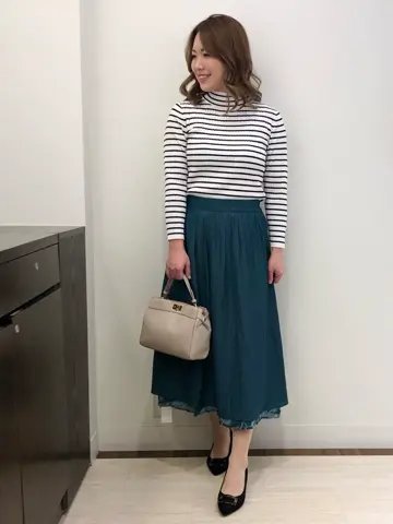 ANY SIS スタッフ コーディネート画像