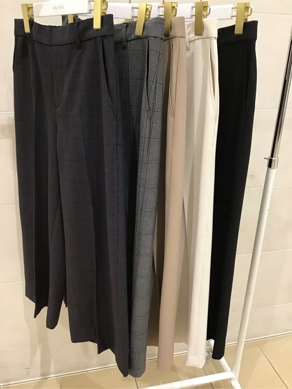 ANY SIS 道田 コーディネート画像