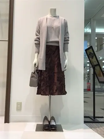 ANY SIS 布川 コーディネート画像