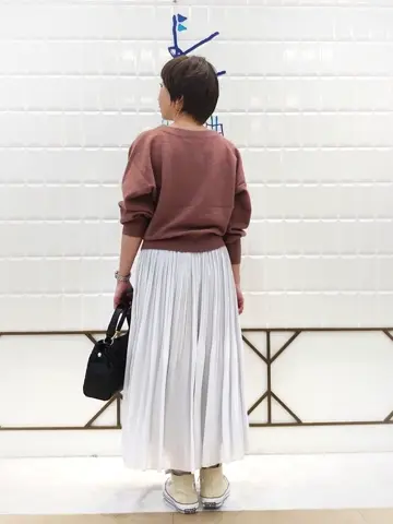 ANY SIS 井上 コーディネート画像