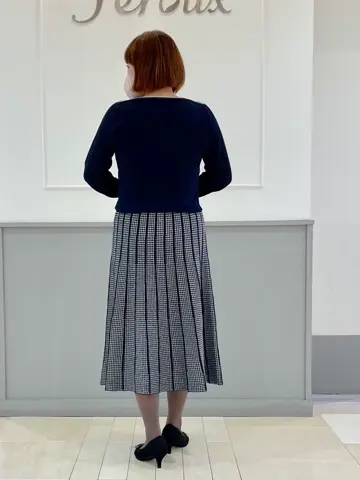 ANY SIS 堀部 コーディネート画像