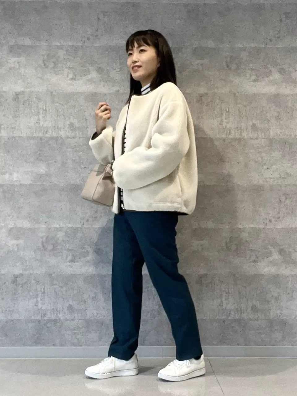 ANY SIS スタッフ コーディネート画像