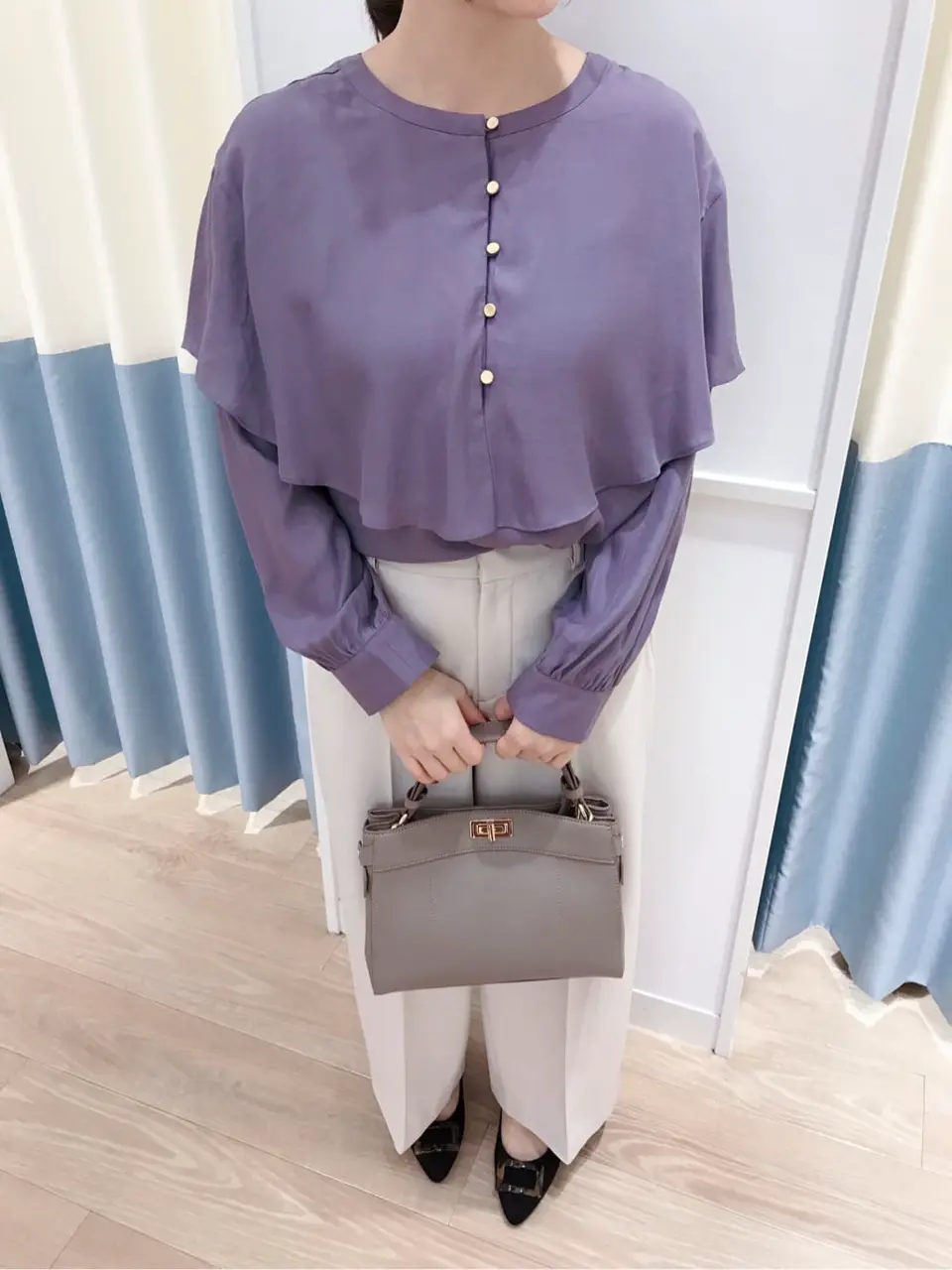 ANY SIS スタッフ コーディネート画像