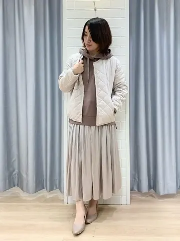 ANY SIS 丸岡 コーディネート画像