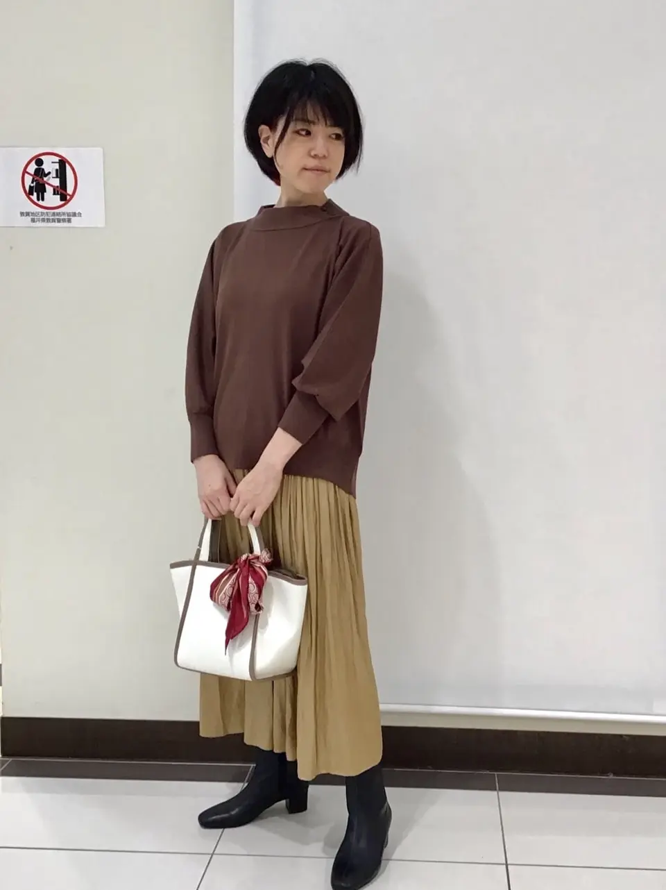 ANY SIS スタッフ コーディネート画像