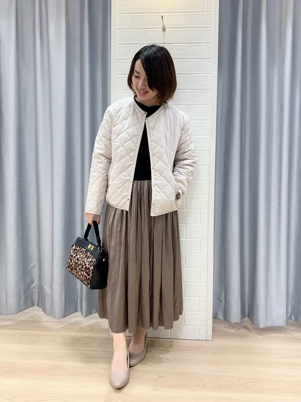 ANY SIS 丸岡 コーディネート画像