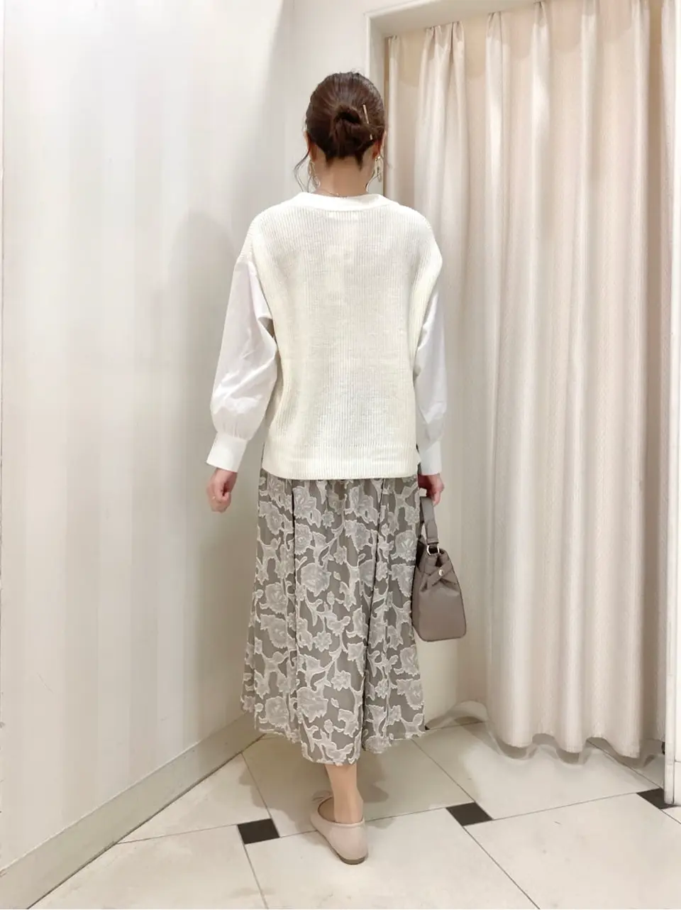 ANY SIS 金井 コーディネート画像