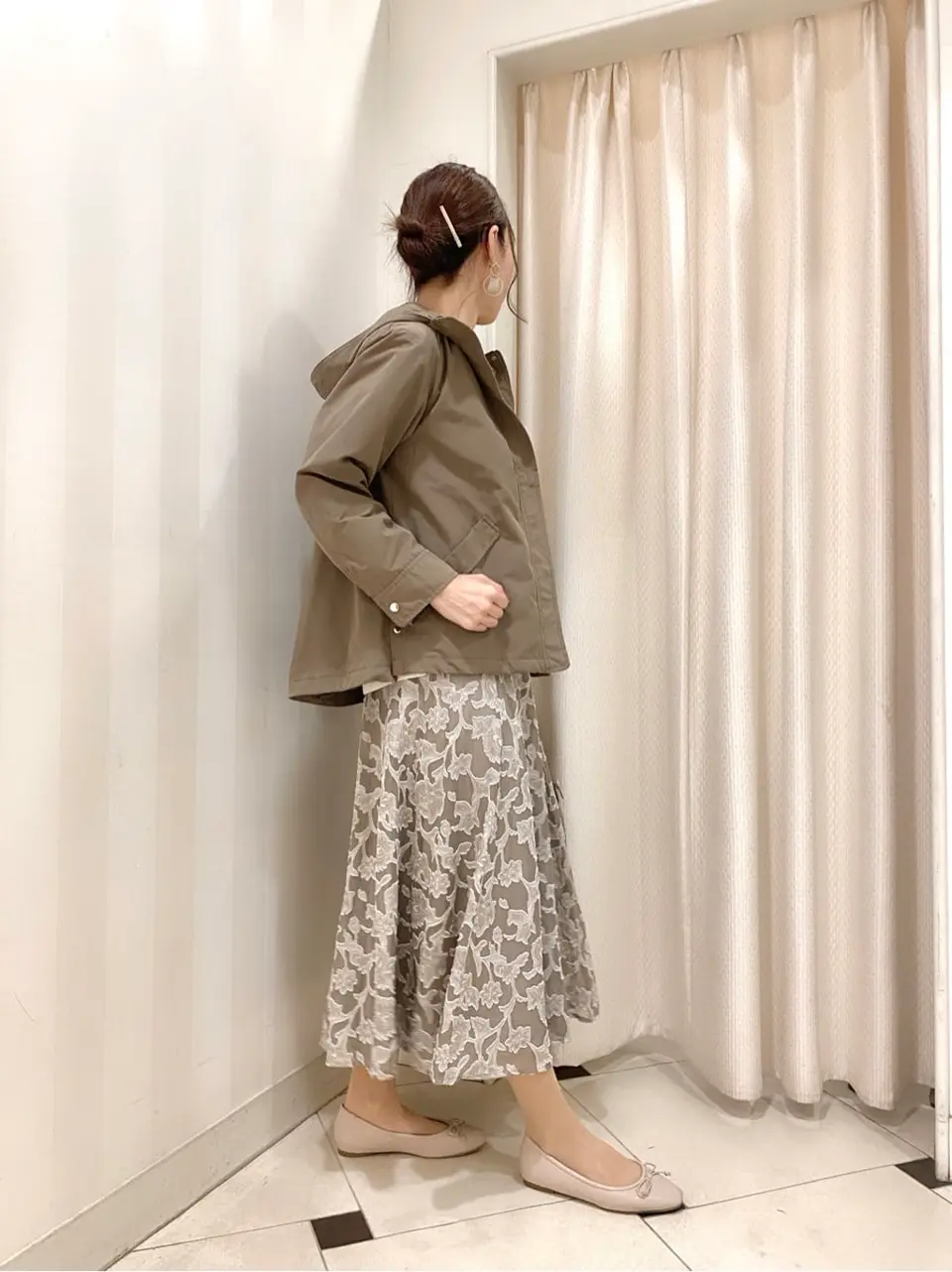 ANY SIS 金井 コーディネート画像