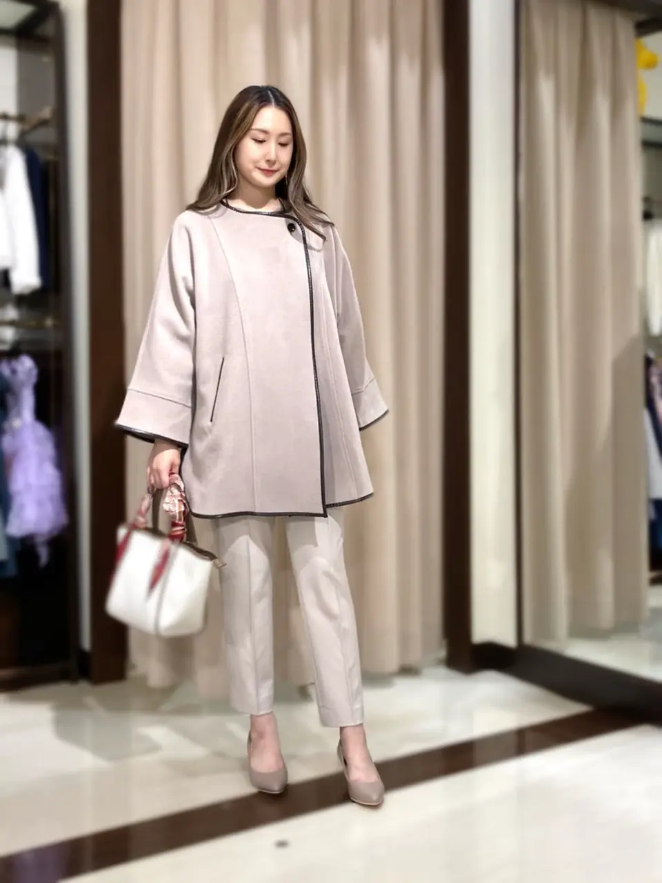 ANY SIS STAFF コーディネート画像