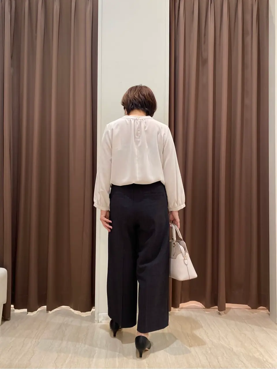 ANY SIS 岩本 コーディネート画像