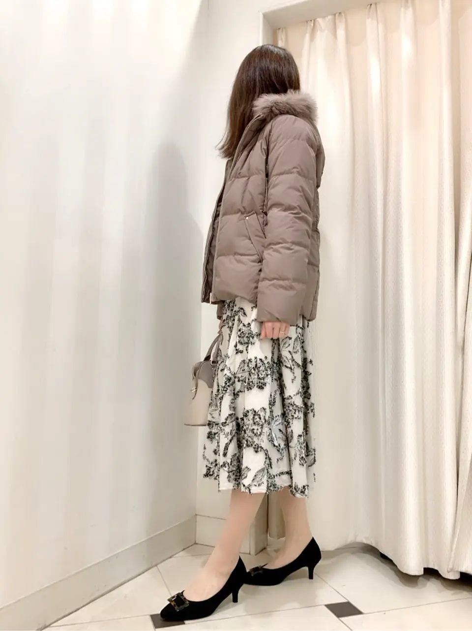 ANY SIS 金井 コーディネート画像