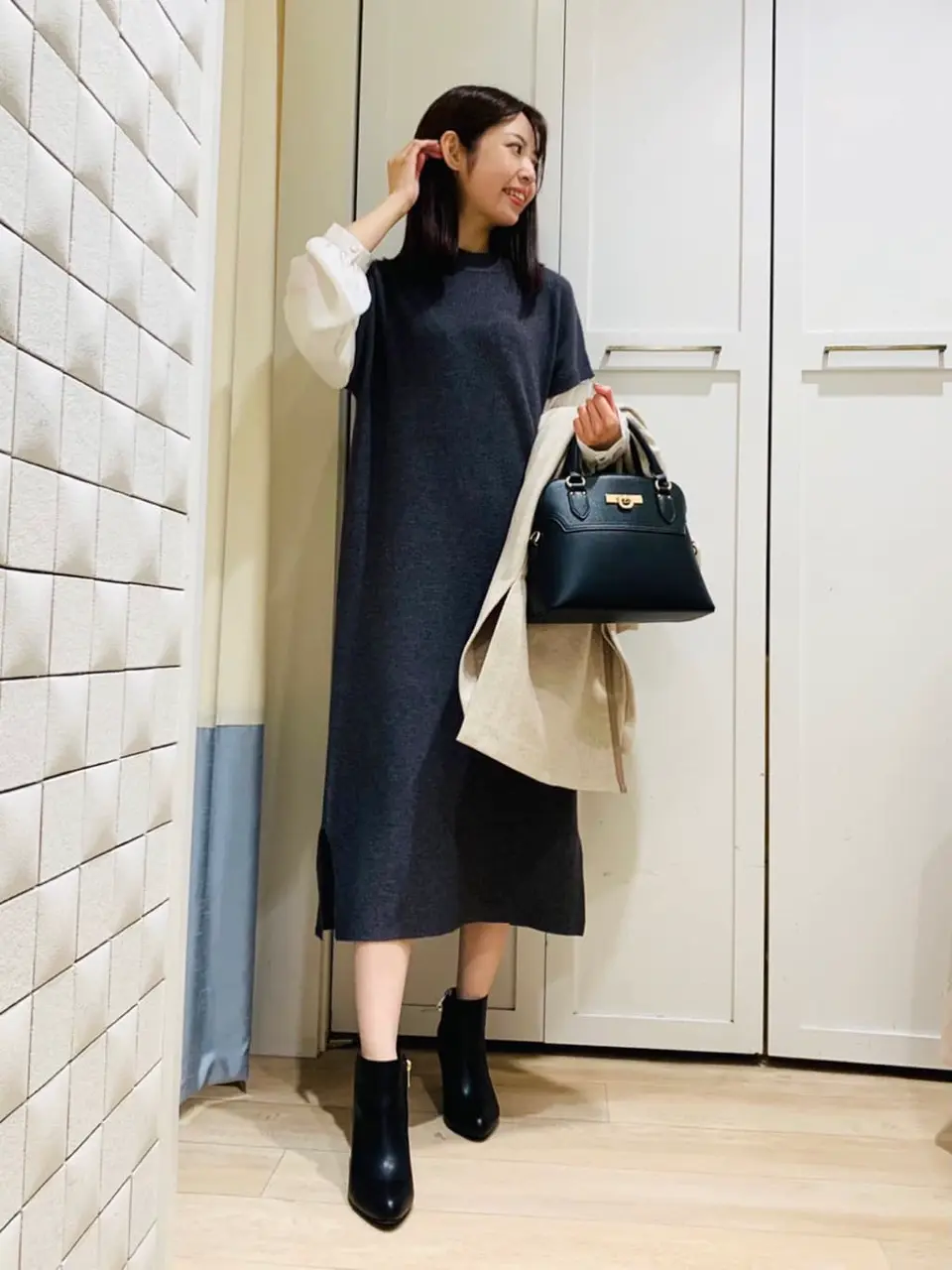 ANY SIS スタッフ コーディネート画像