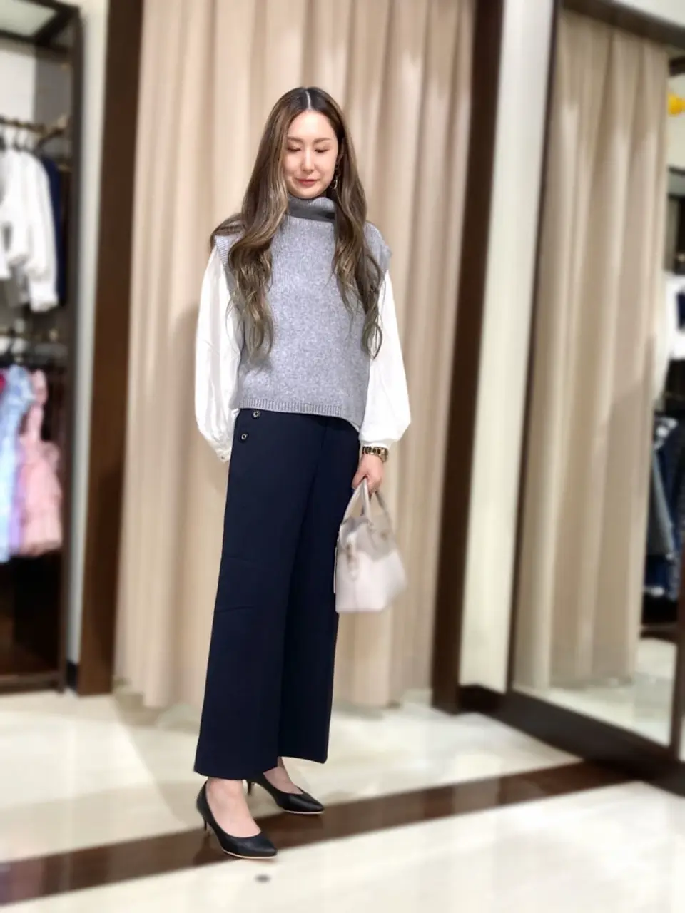 ANY SIS STAFF コーディネート画像