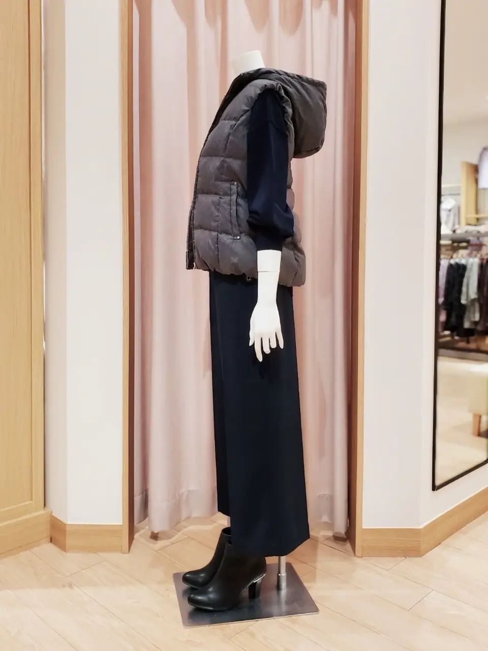 ANY SIS 岩田 コーディネート画像