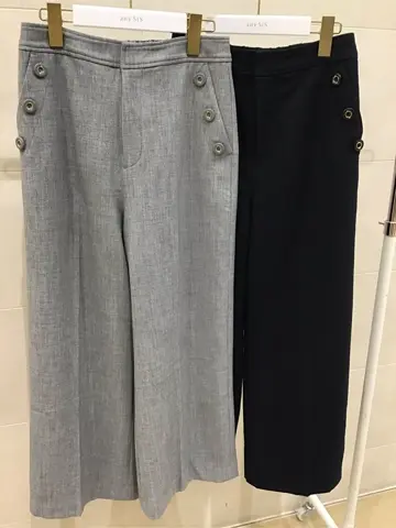 ANY SIS 髙橋 コーディネート画像