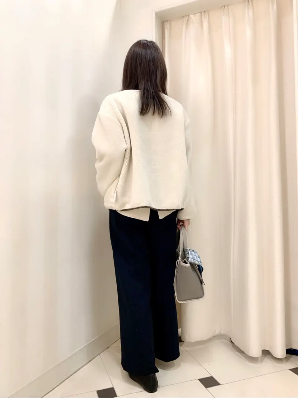 ANY SIS 金井 コーディネート画像