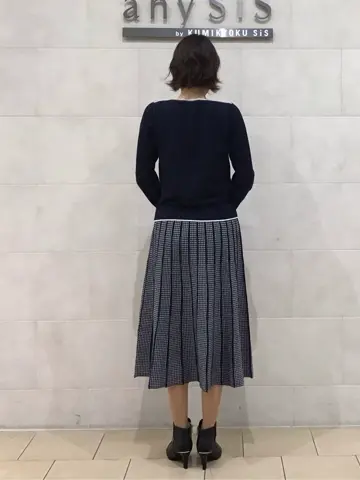 ANY SIS 髙橋 コーディネート画像