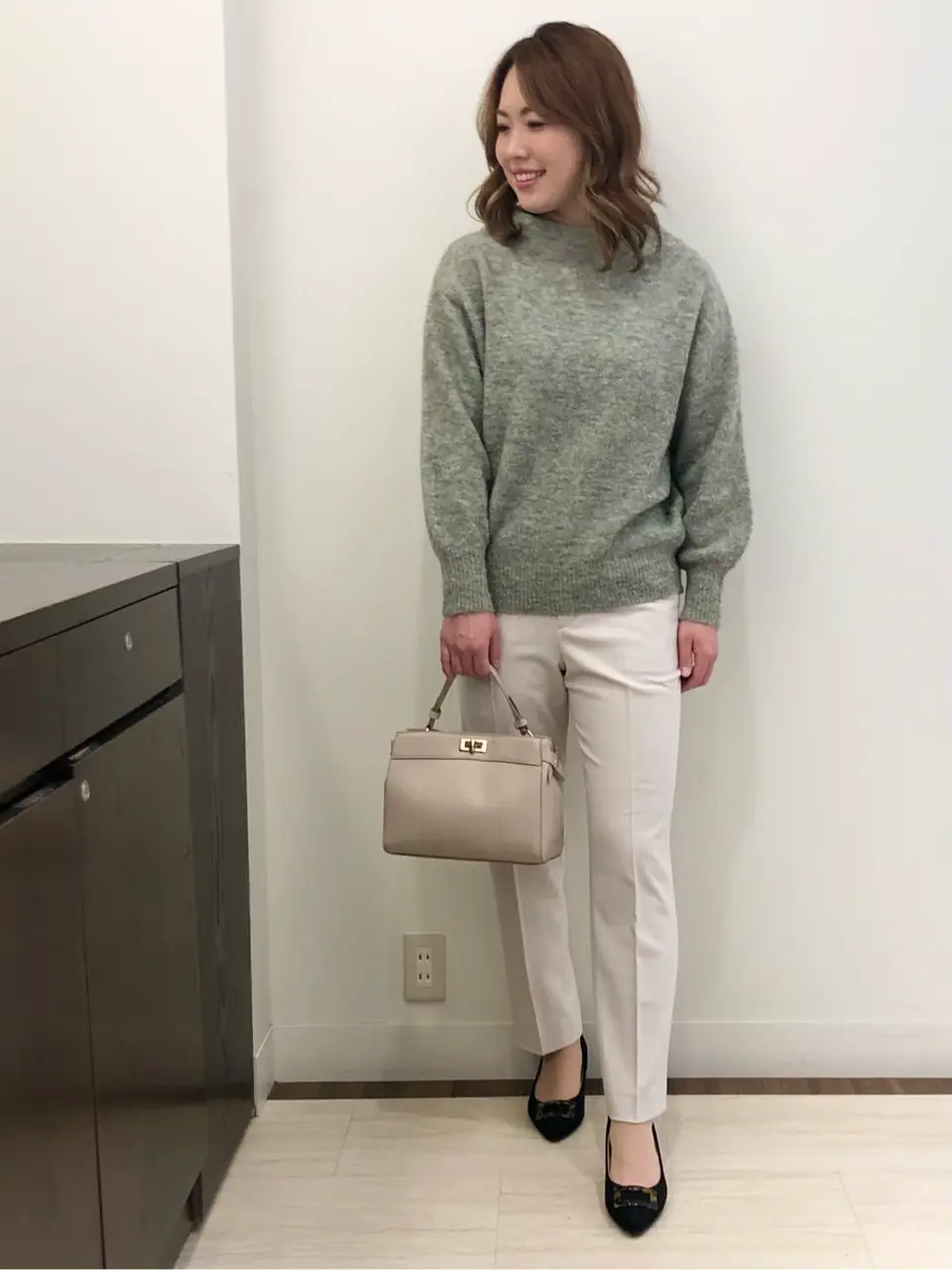 ANY SIS スタッフ コーディネート画像