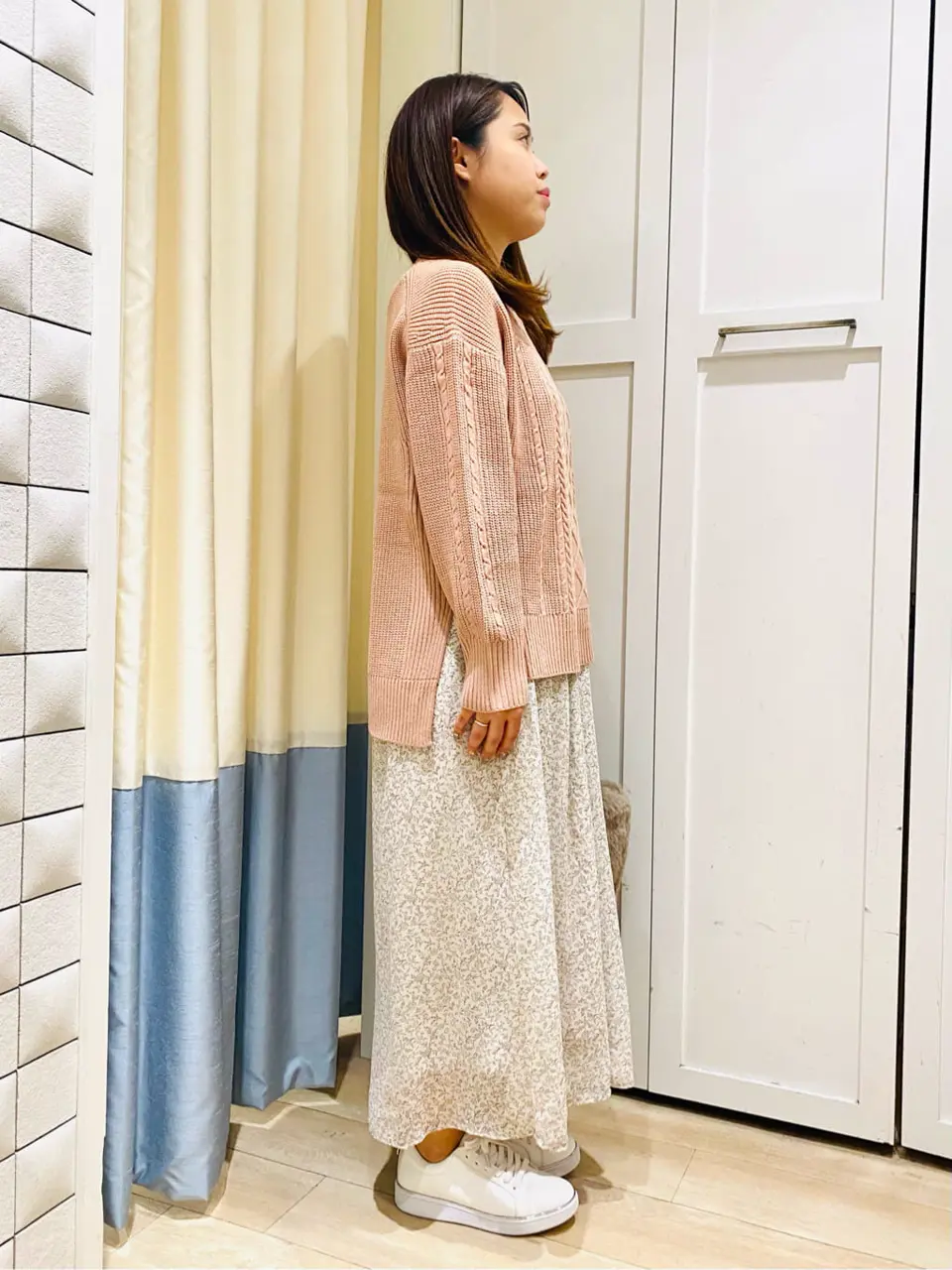 ANY SIS スタッフ コーディネート画像