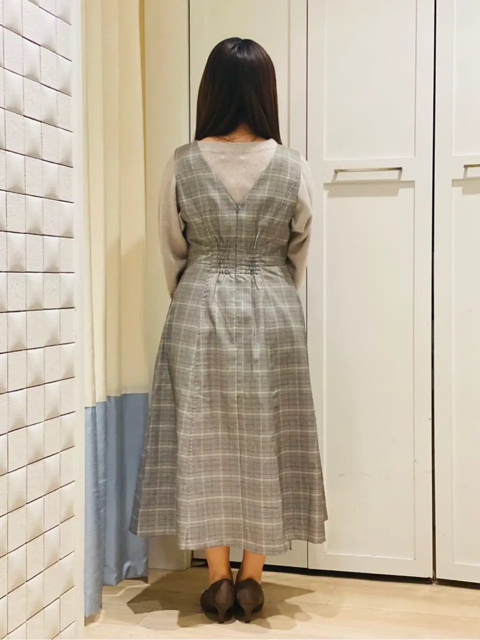 ANY SIS スタッフ コーディネート画像