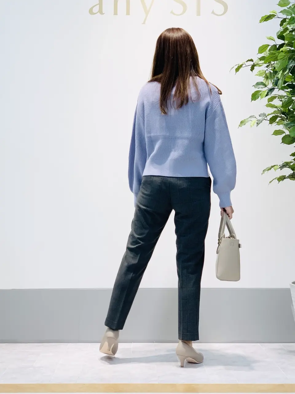 ANY SIS 岡本 コーディネート画像