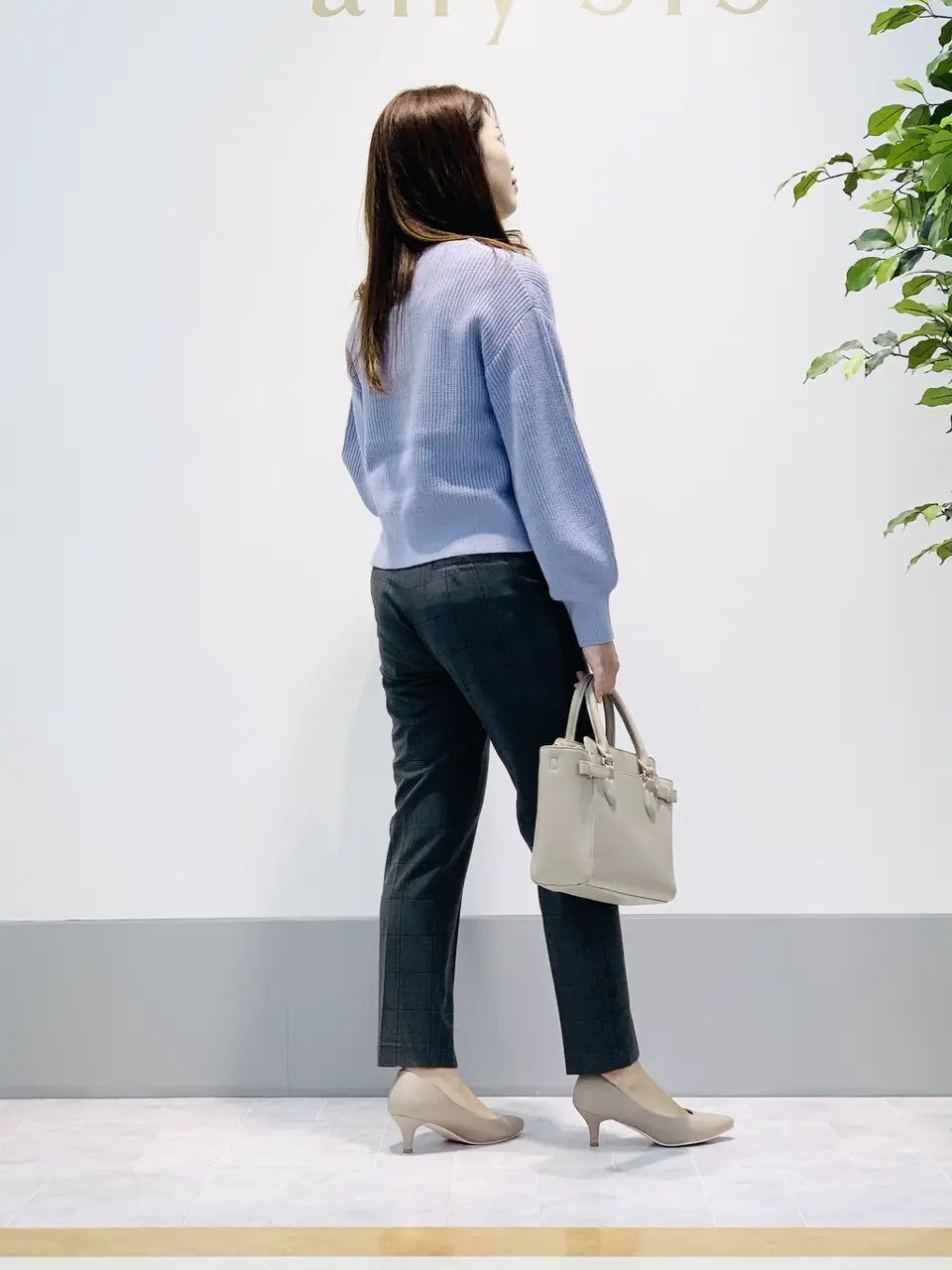 ANY SIS 岡本 コーディネート画像