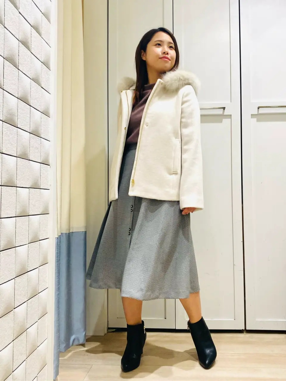 ANY SIS スタッフ コーディネート画像