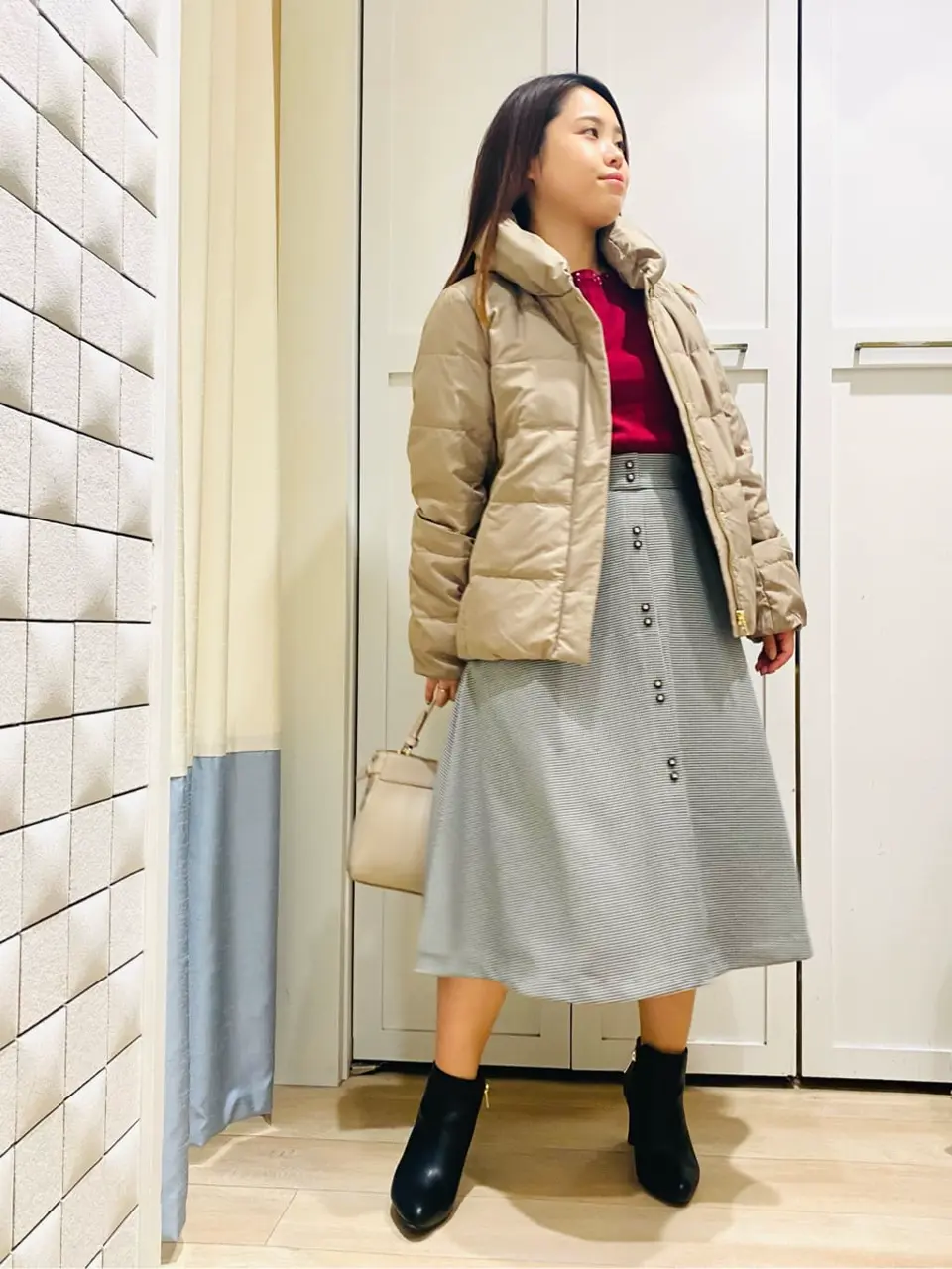 ANY SIS スタッフ コーディネート画像