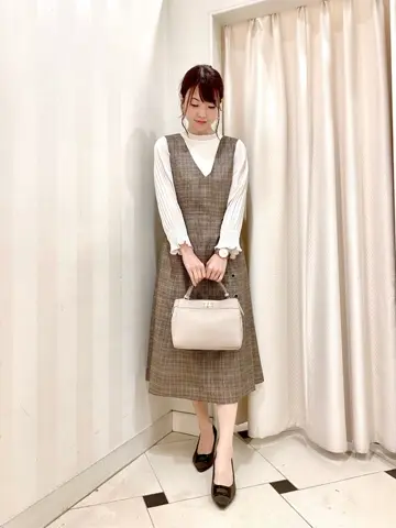 ANY SIS 金井 コーディネート画像