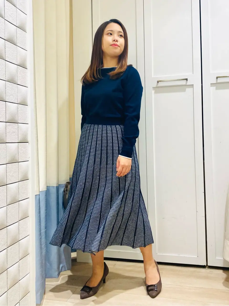 ANY SIS スタッフ コーディネート画像