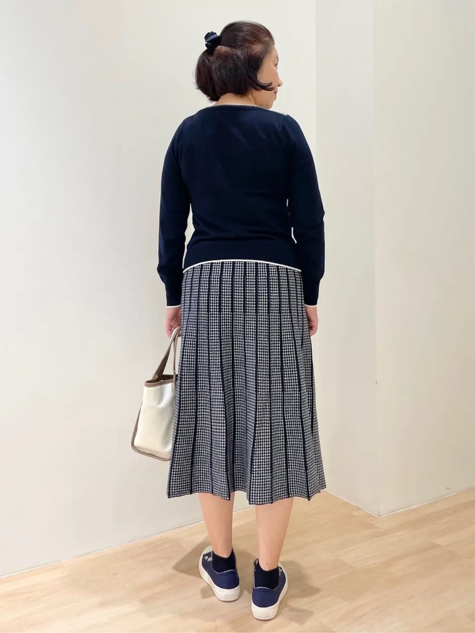 ANY SIS 今仲 コーディネート画像