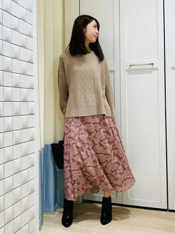 ANY SIS スタッフ コーディネート画像