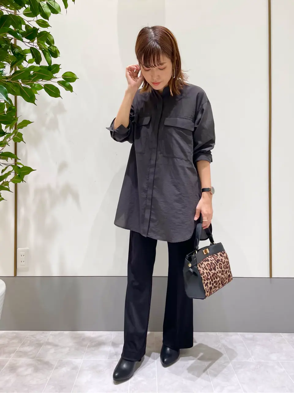 ANY SIS スタッフ コーディネート画像