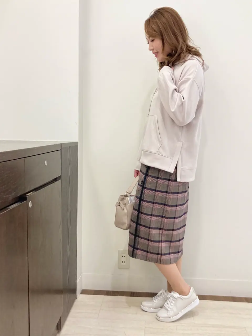 ANY SIS スタッフ コーディネート画像