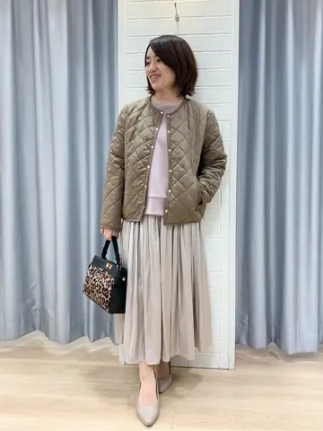 ANY SIS 丸岡 コーディネート画像