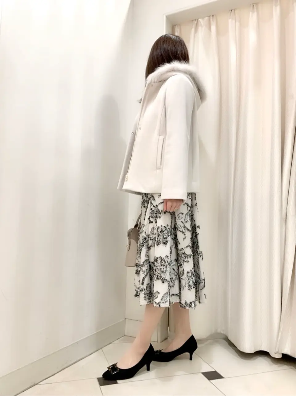 ANY SIS 金井 コーディネート画像