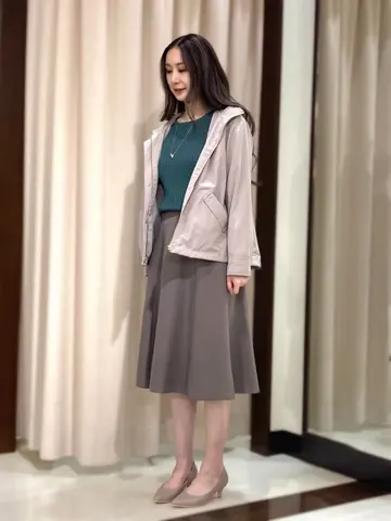 ANY SIS STAFF コーディネート画像