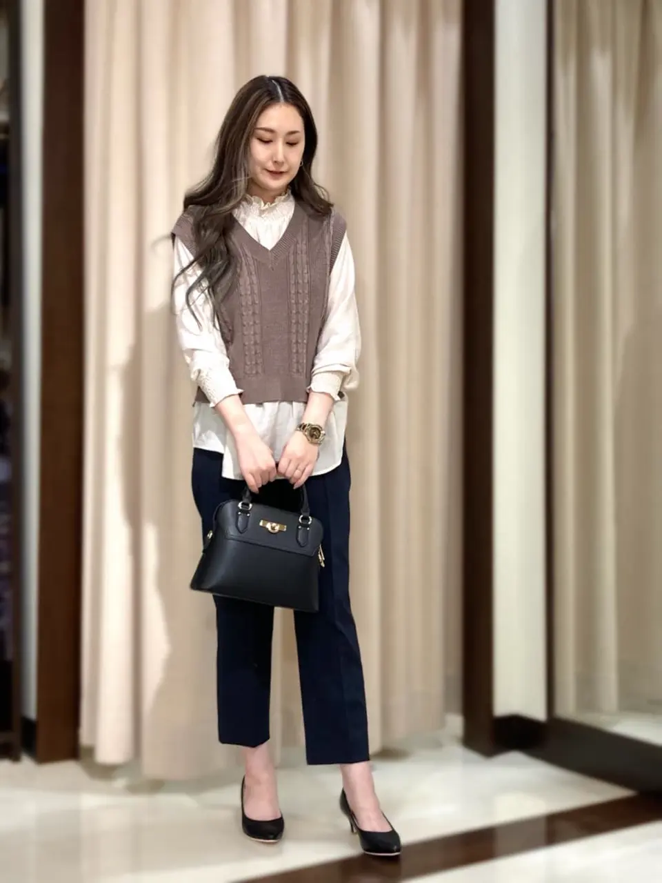 ANY SIS STAFF コーディネート画像