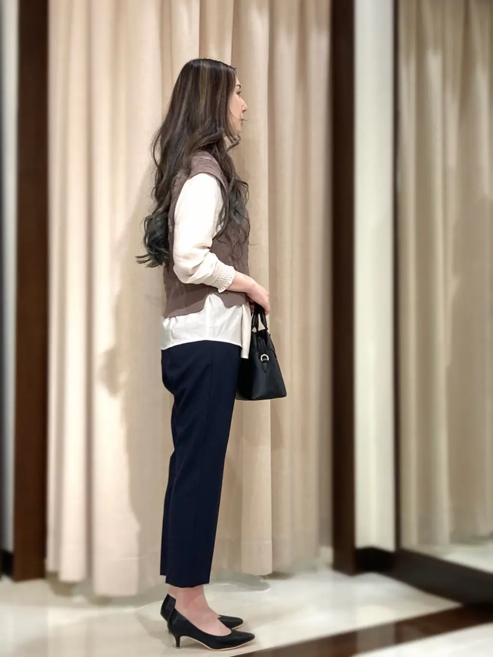 ANY SIS STAFF コーディネート画像