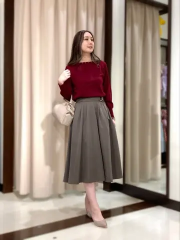 ANY SIS STAFF コーディネート画像