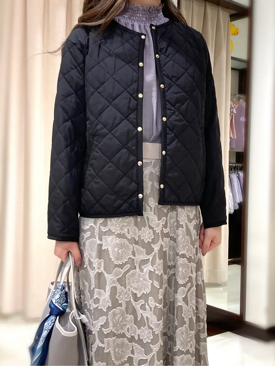 ANY SIS STAFF コーディネート画像