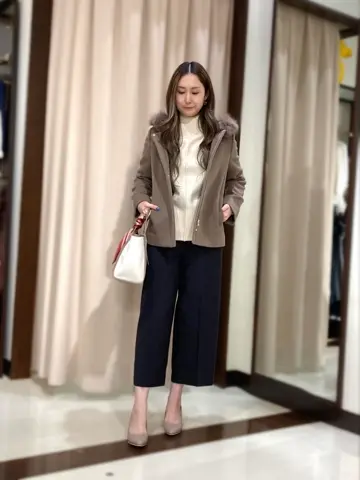 ANY SIS STAFF コーディネート画像