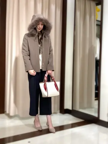 ANY SIS STAFF コーディネート画像