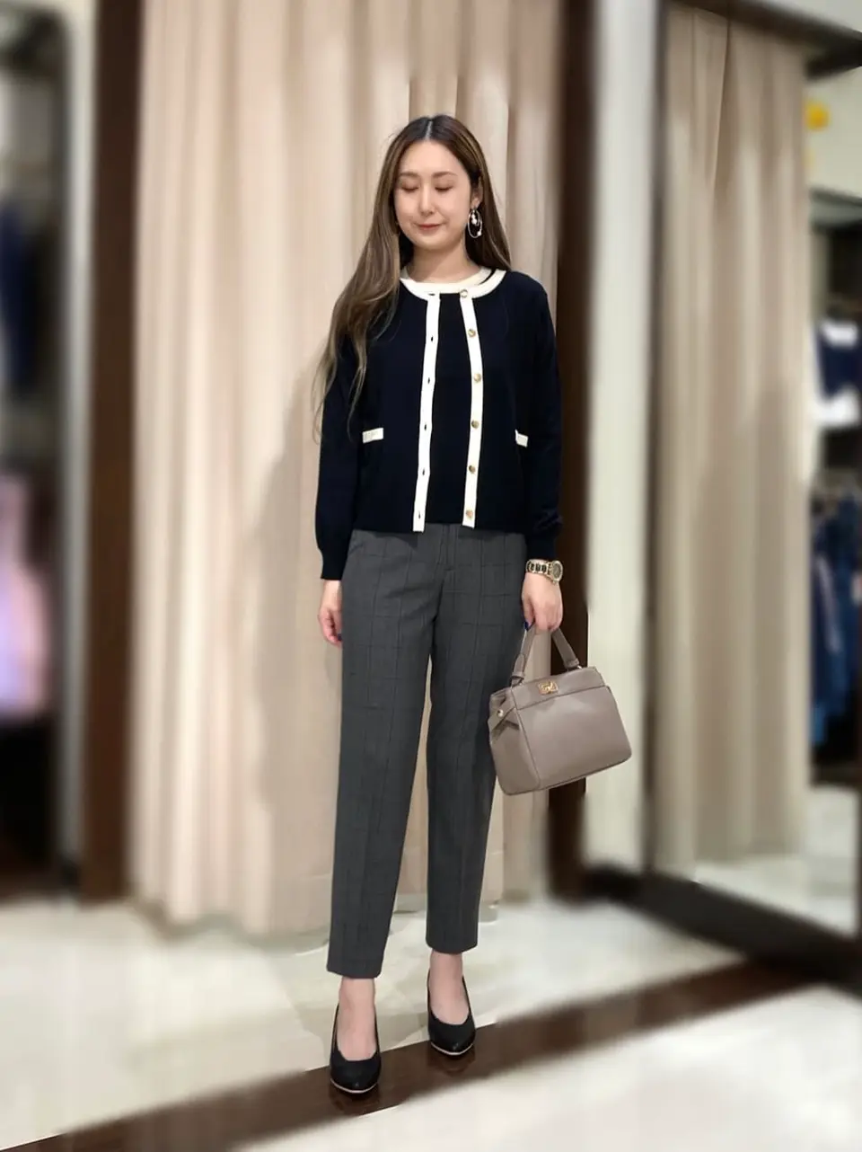 ANY SIS STAFF コーディネート画像