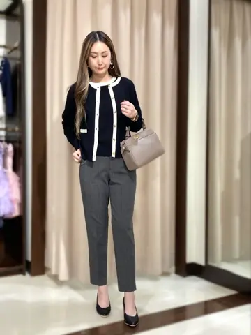 ANY SIS STAFF コーディネート画像