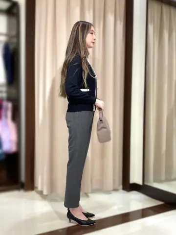 ANY SIS STAFF コーディネート画像